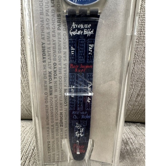 NIB VINTAGE LIMITED EDITION TITI PARISIEN SWATCH GENT GK276 W/MAP INSIDE SEALED